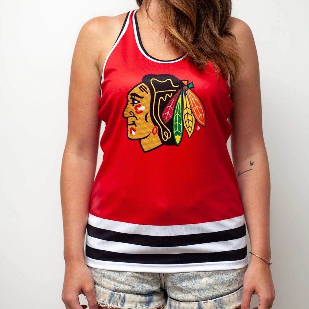 Chicago Blackhawks. Women’s tank top. Side Medium. New.